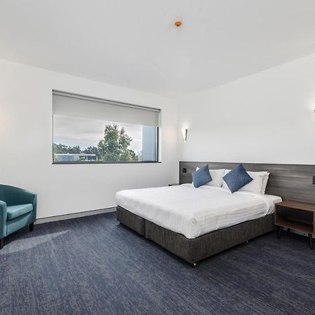 מאטילנד Thornton Executive Hotel מראה חיצוני תמונה