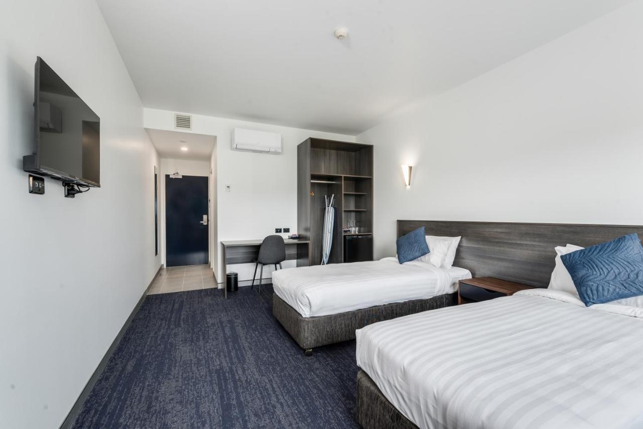 מאטילנד Thornton Executive Hotel מראה חיצוני תמונה