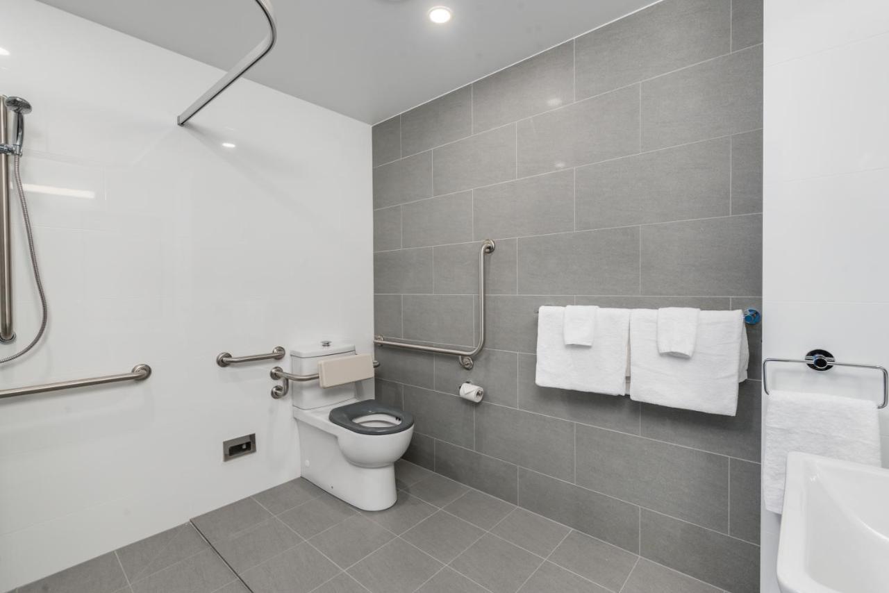 מאטילנד Thornton Executive Hotel מראה חיצוני תמונה