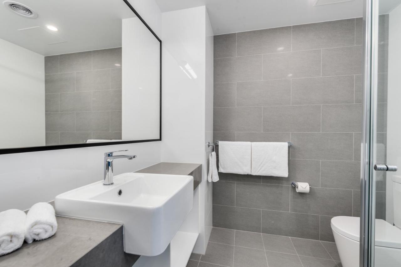 מאטילנד Thornton Executive Hotel מראה חיצוני תמונה