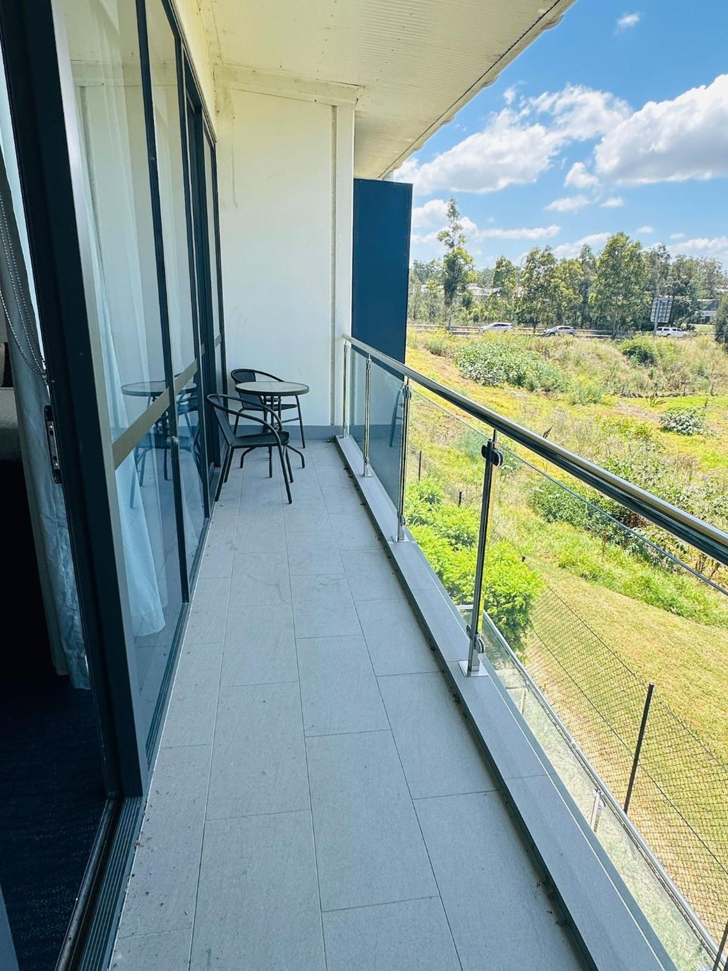 מאטילנד Thornton Executive Hotel מראה חיצוני תמונה